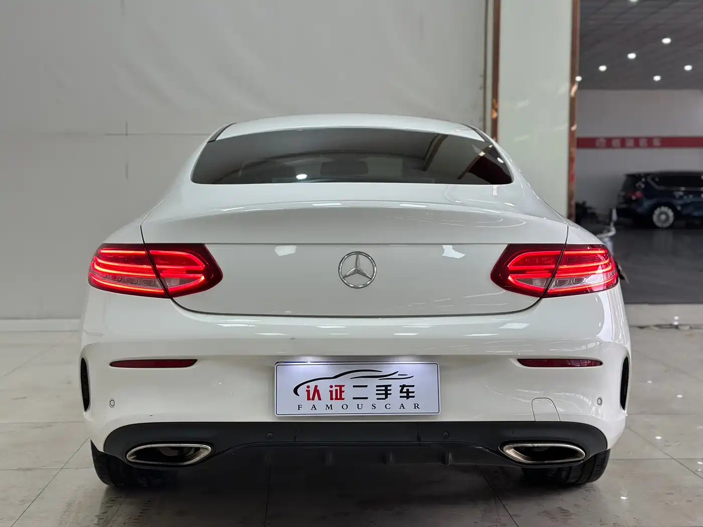 Mercedes-Benz C-Class (Import) 2016 C 200 4MATIC Coupe Edition фото 16