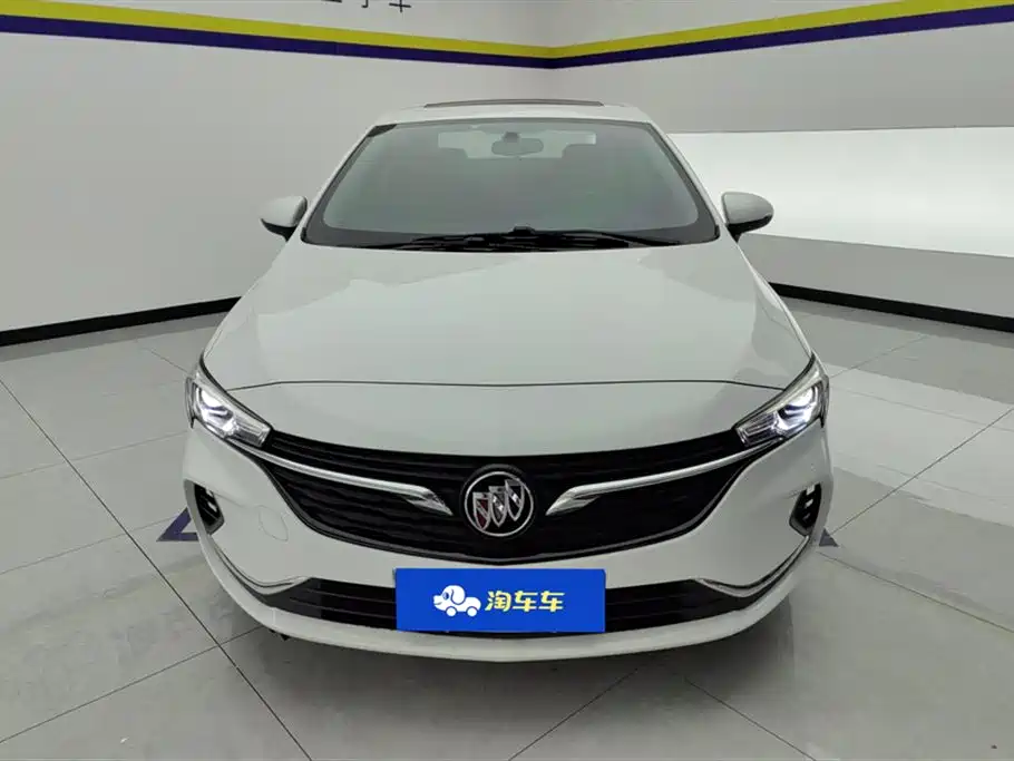 Buick Verano 2020 20T CVT Leading фото 2