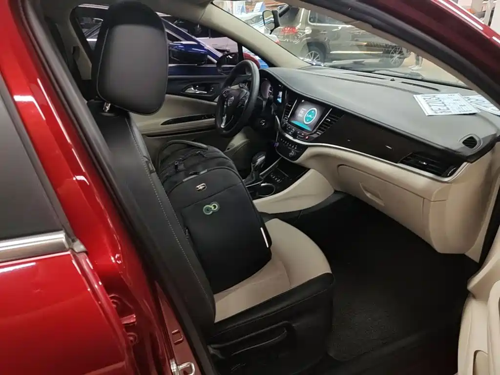 Photo 25 - Buick Verano