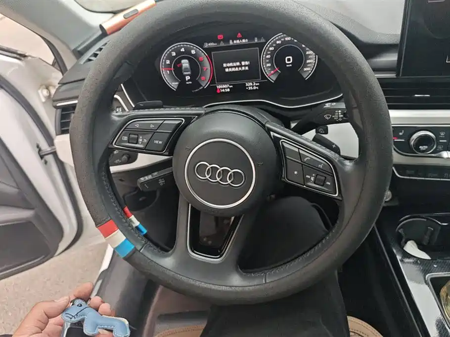 Audi A4L 2020 40 TFSI Luxury Dynamic фото 15