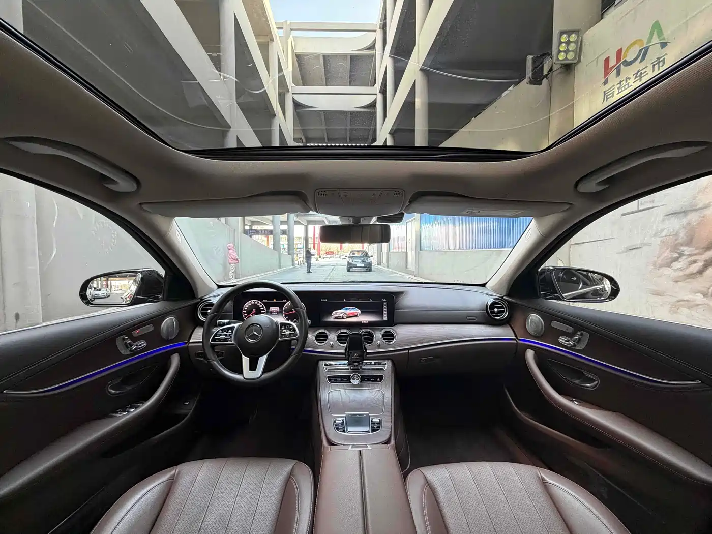 Mercedes-Benz E-Class 2020 E 300 L Luxury Model фото 6