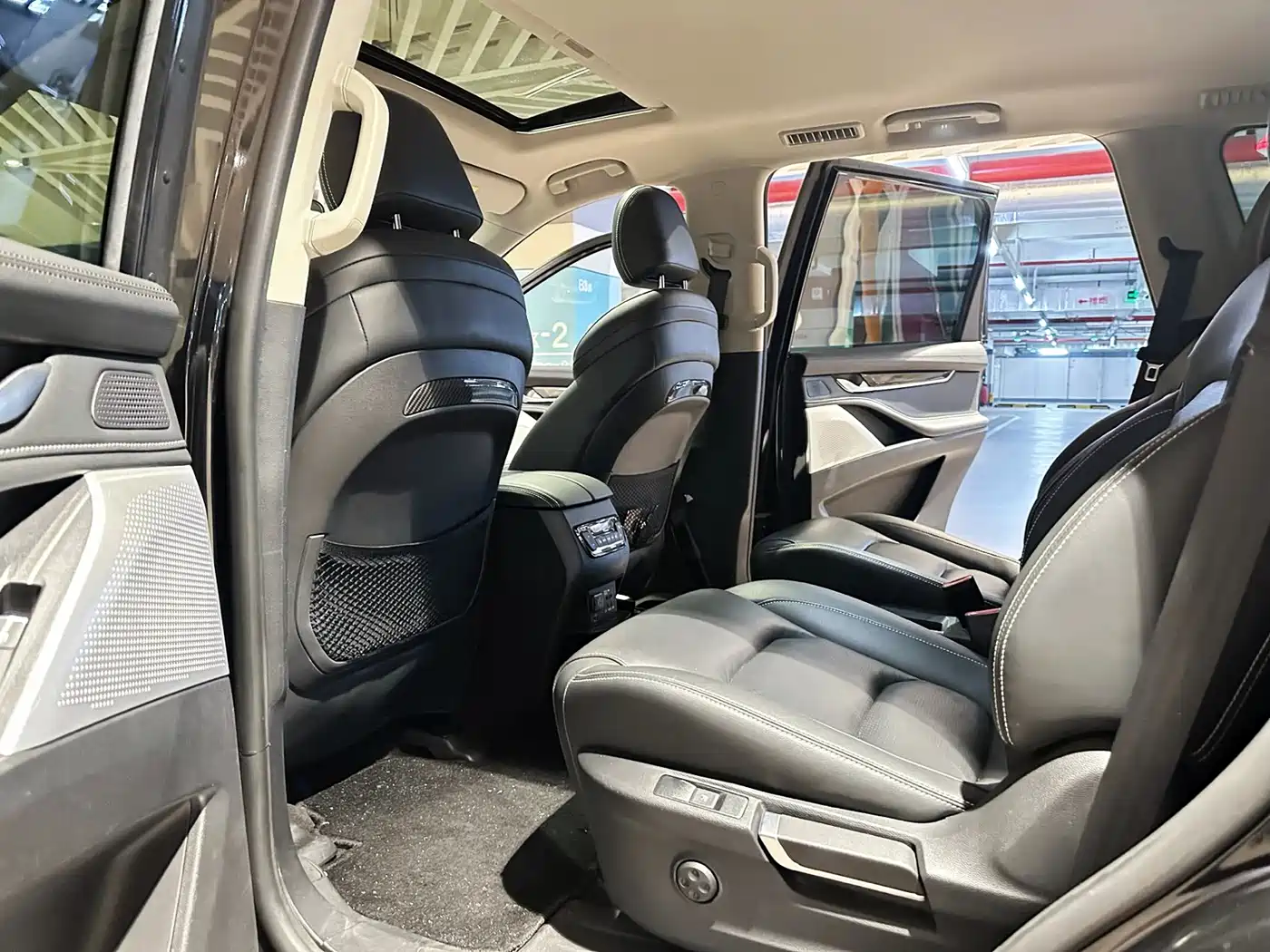 SAIC Maxus D90 2019 2.0T Automatic 4WD Sirius China V фото 13