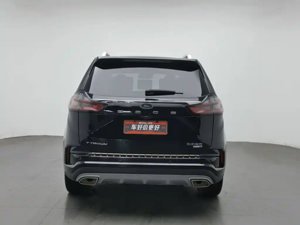 Фото 4 - Ford Edge