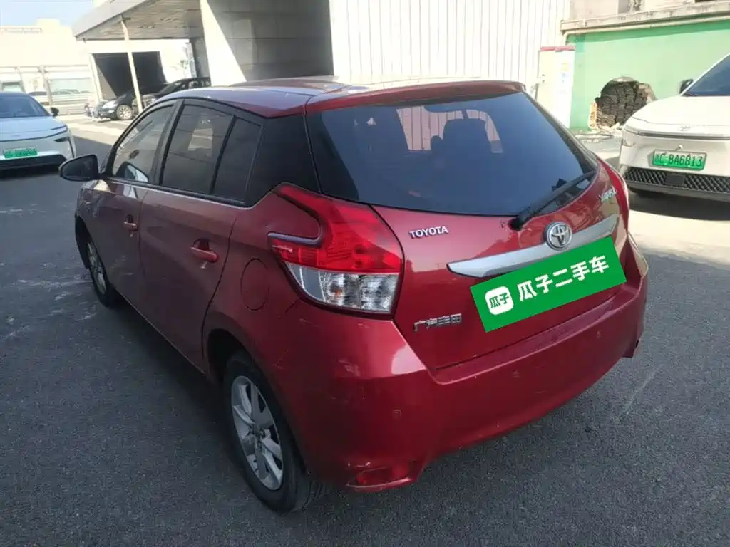 Toyota YARiS L Zhi Xuan 2015 1.5E Auto Charming Edition фото 9