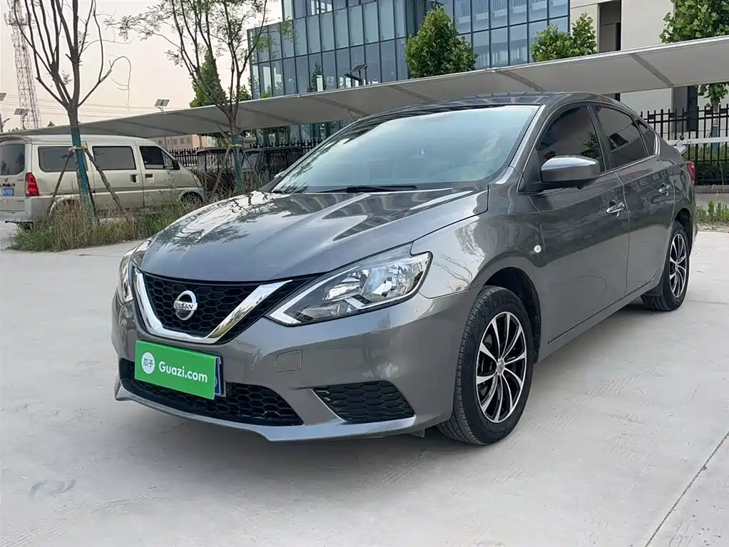 Photo 2 - Nissan Sylphy