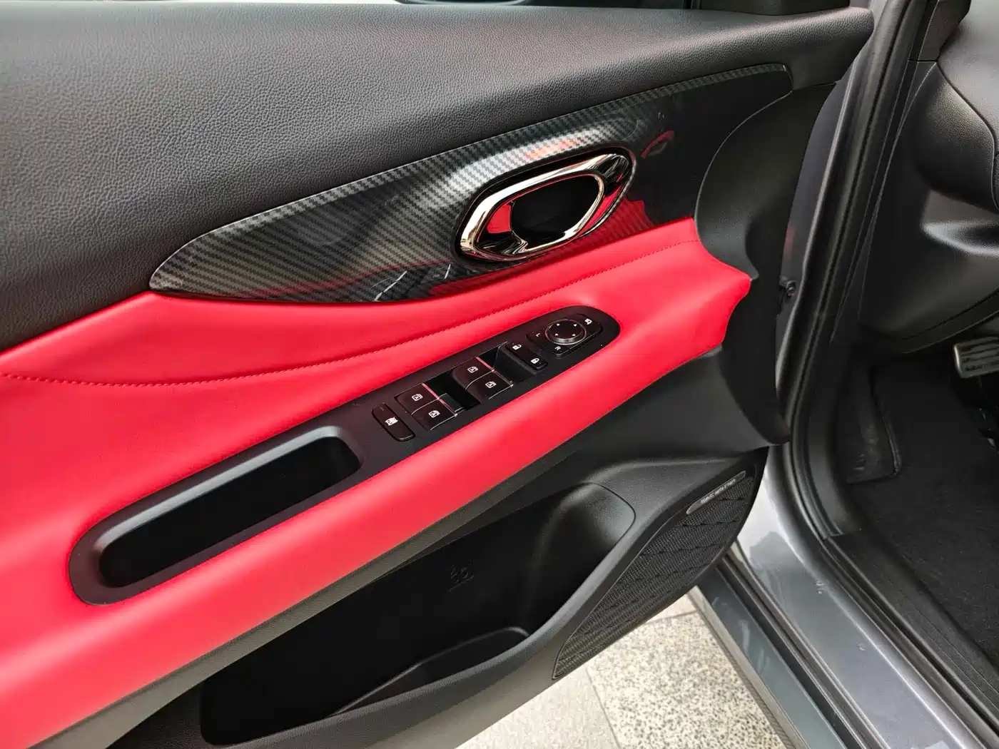 GAC Trumpchi Trumpchi Emkoo 2021 270T DCT J16 Edition фото 23