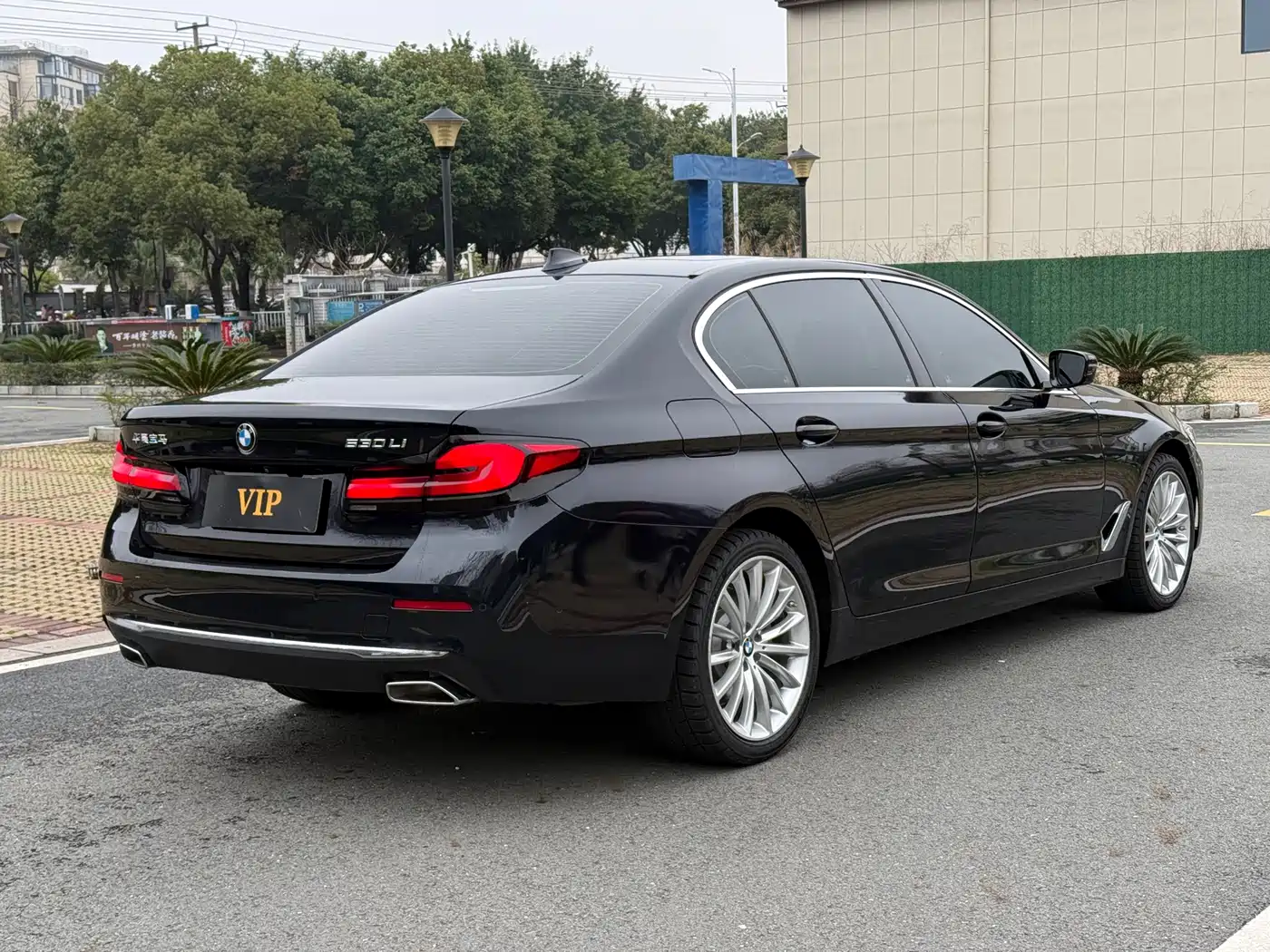 BMW 5 Series 2022 Facelift II 530Li Luxury Trim Premium Package фото 9
