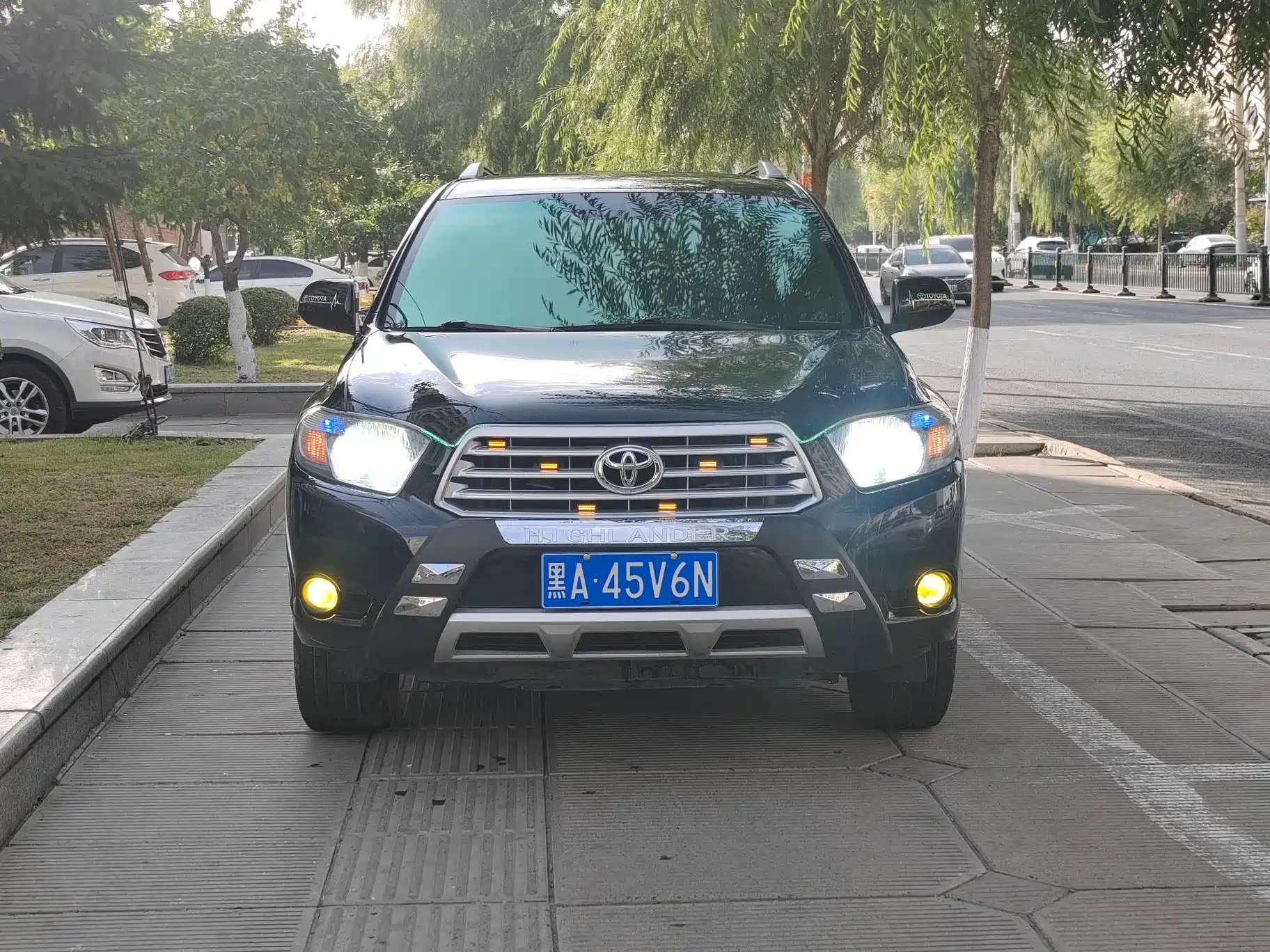 صورة 2 - Toyota Highlander