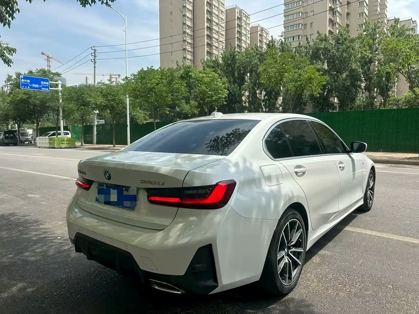 BMW 3 Series 2024 320Li M Sport Package фото 7