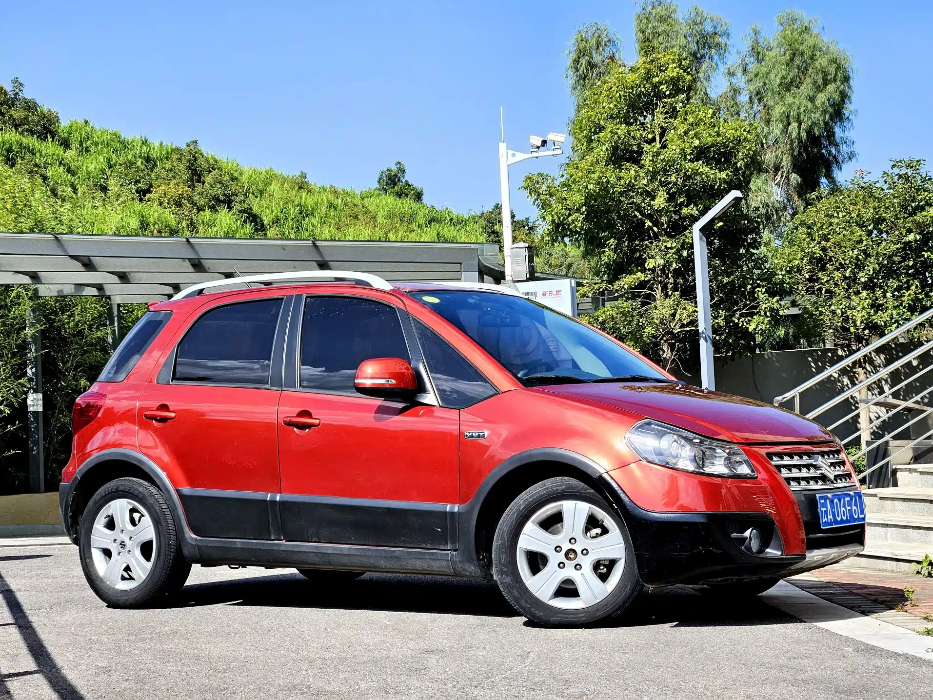 Фото 3 - Suzuki SX4