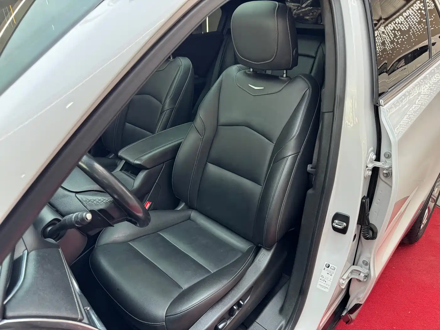 Cadillac XT4 2020 28T FWD Leading Trim фото 34