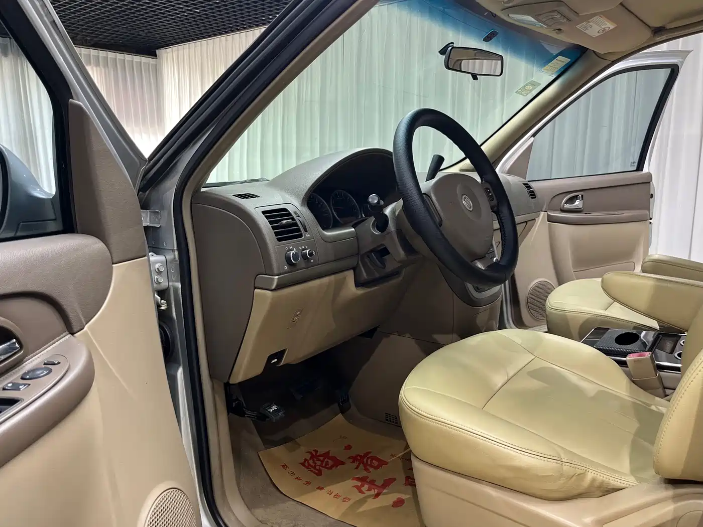 Buick GL8 2012 2.4L BASE Comfort фото 9