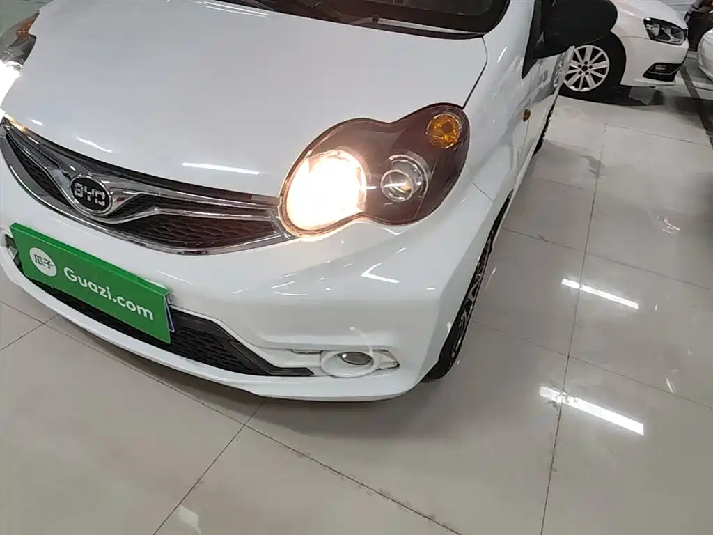 BYD F0 2015 1.0L AMT Xuan Cool Edition фото 18