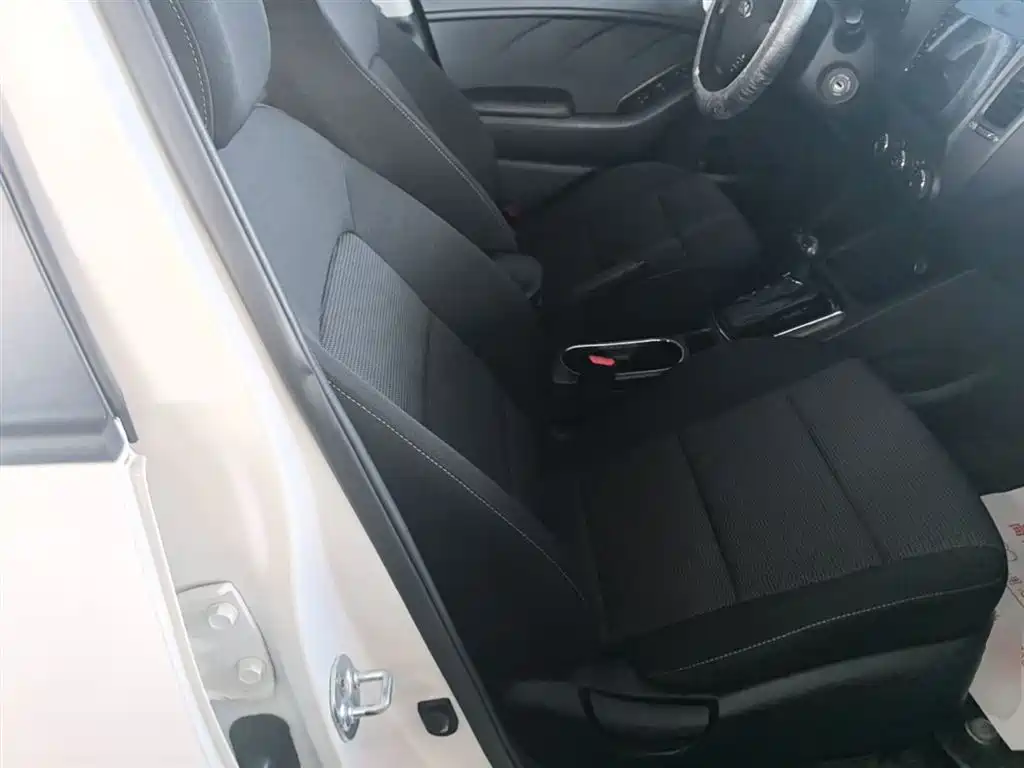 Kia K3 2016 1.6L Automatic GL фото 25