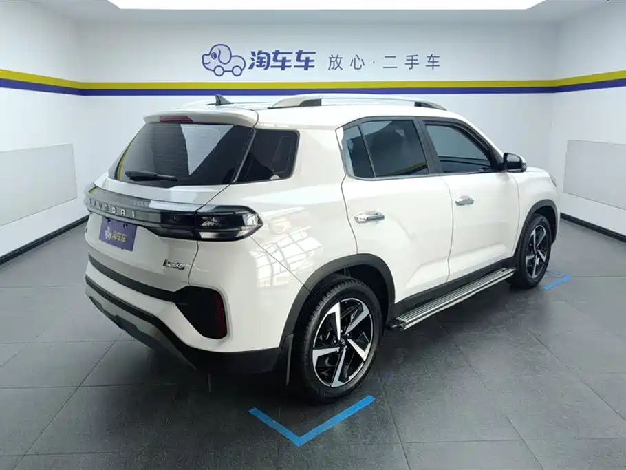 Hyundai Beijing Hyundai ix35 2021 2.0L Automatic 2WD GLS Leading Edition фото 3