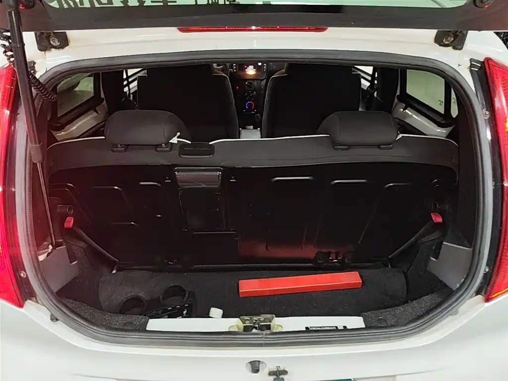 BYD F0 2015 1.0L AMT Xuan Cool Edition фото 15