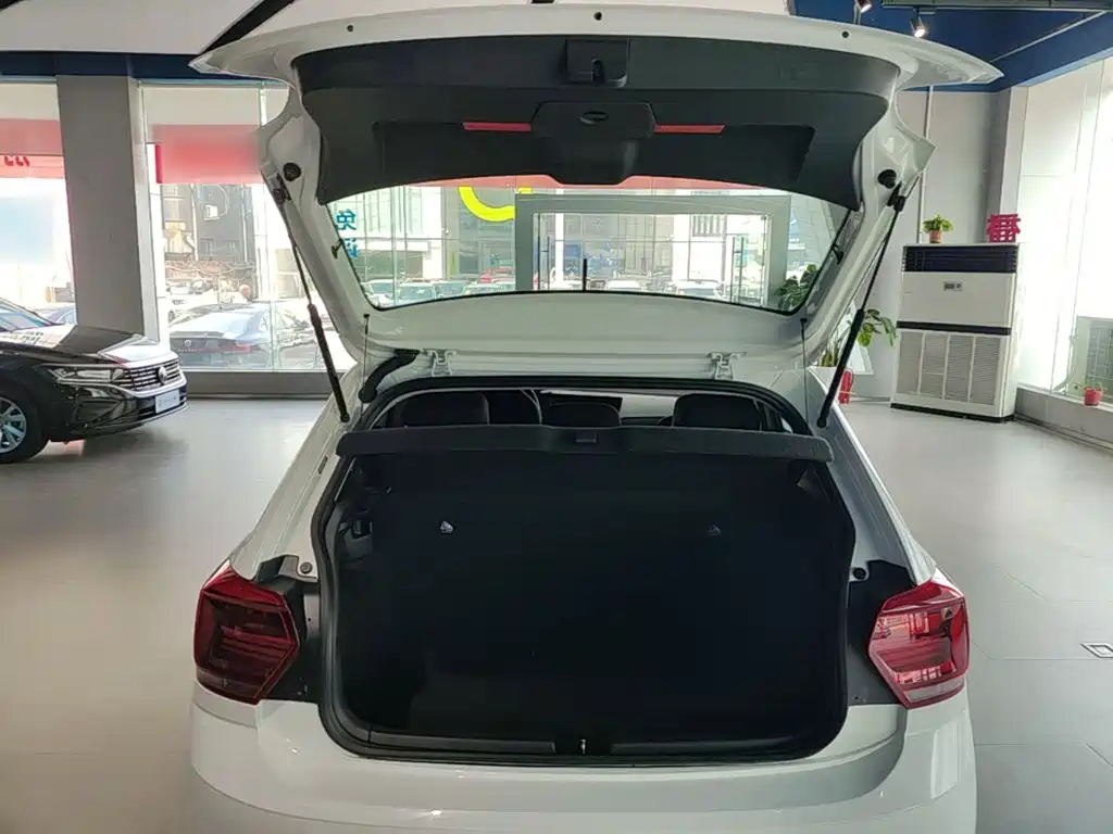 Volkswagen Polo 2024 2023 Facelift Plus 1.5L Auto Joyful Living Edition
