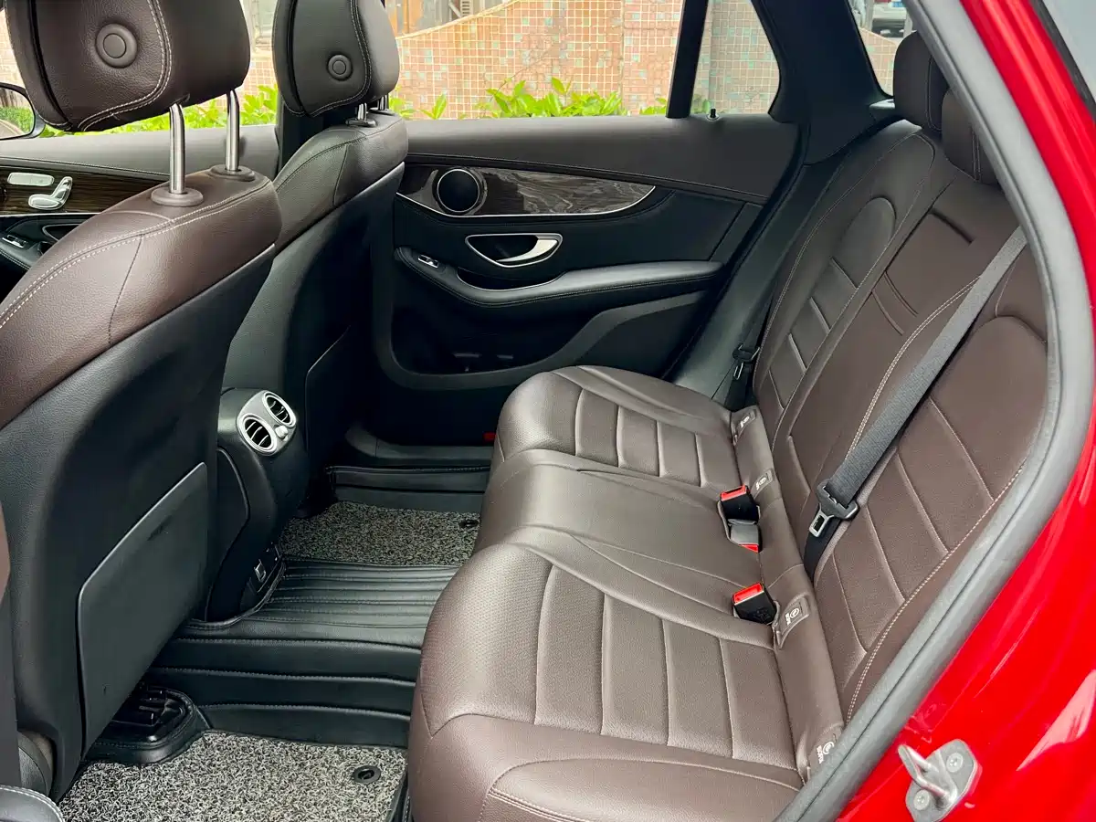 Mercedes-Benz GLC 2019 GLC 260 4MATIC Dynamic фото 8