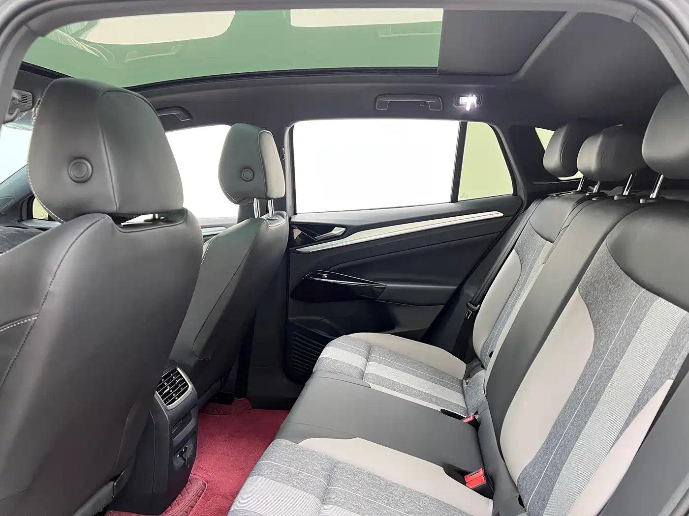 Volkswagen ID.4 CROZZ 2025 Pure Enjoyment Edition фото 17
