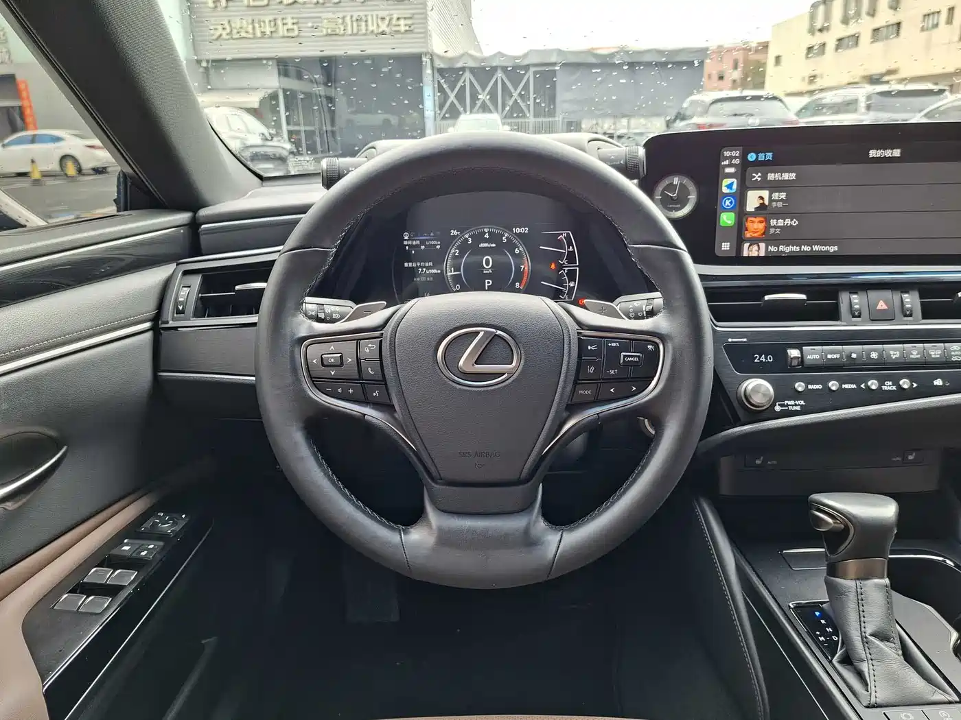 Lexus ES 2023 200 Excellence Edition фото 20