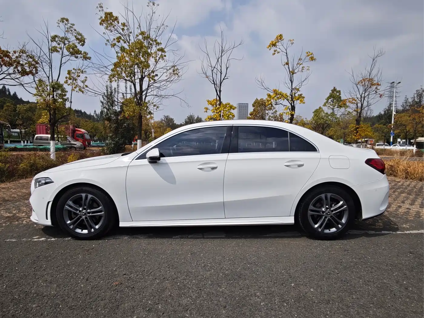 MERCEDES-BENZ A CLASS