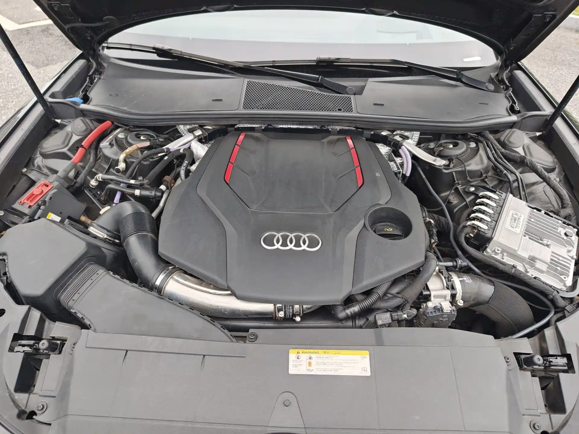 Photo 7 - Audi S6