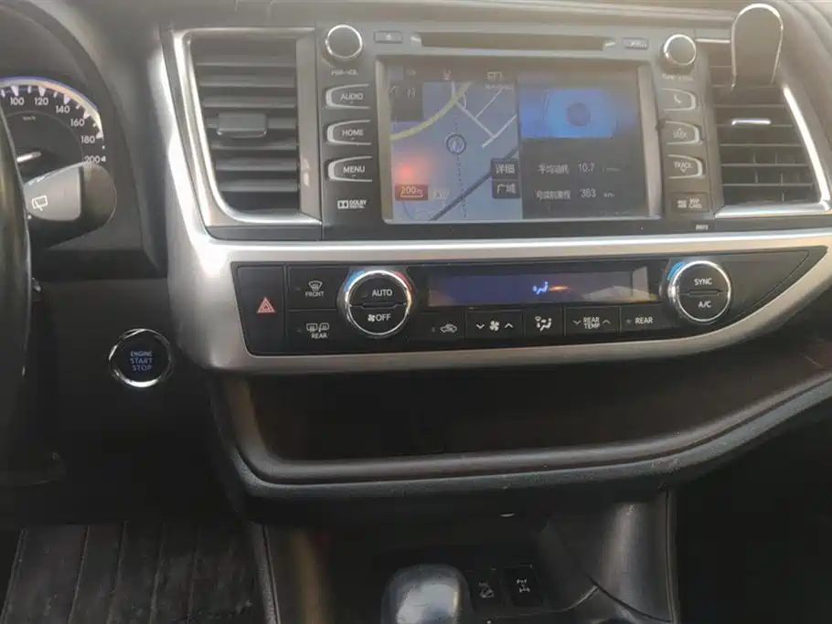 Toyota Highlander 2015 2.0T AWD Ultimate Edition 7-seater фото 13