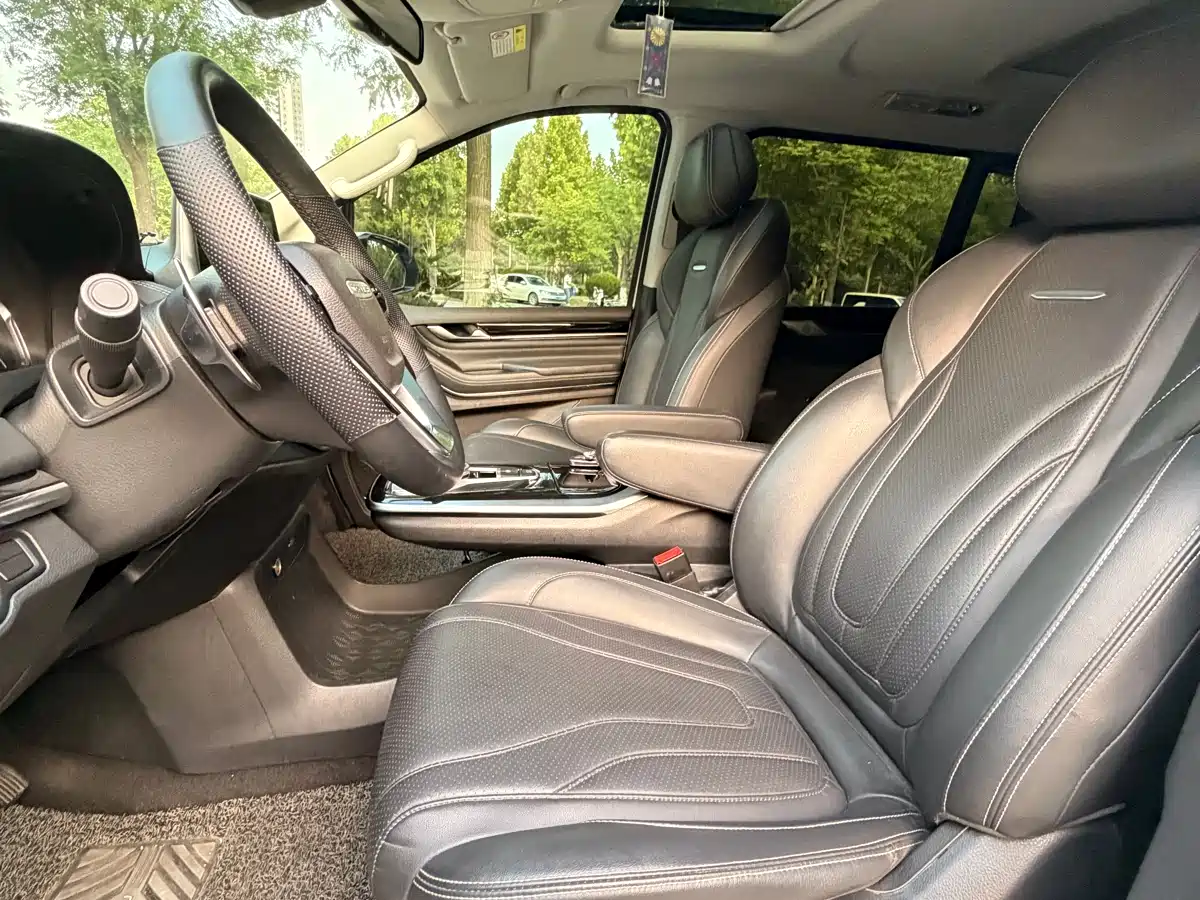 SAIC Maxus Maxus G20 2019 2020 2.0T Gasoline Automatic Luxury