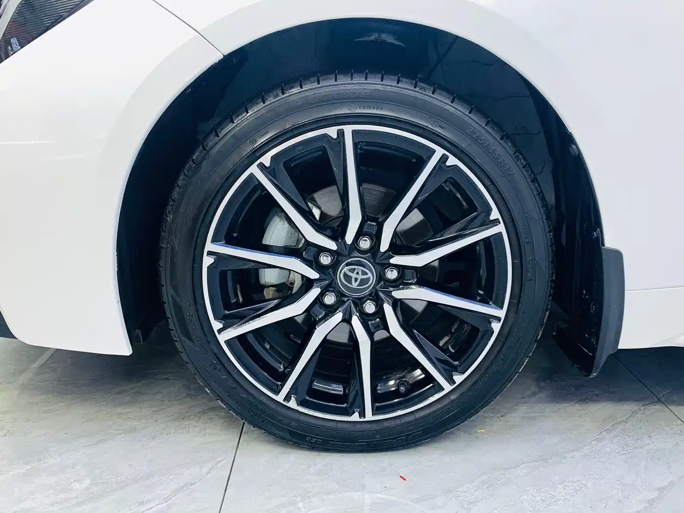 Toyota Levin 2023 185T CVT Sport фото 17