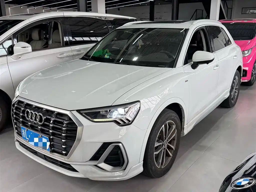 Audi Q3 2021 35 TFSI Progressive Sport