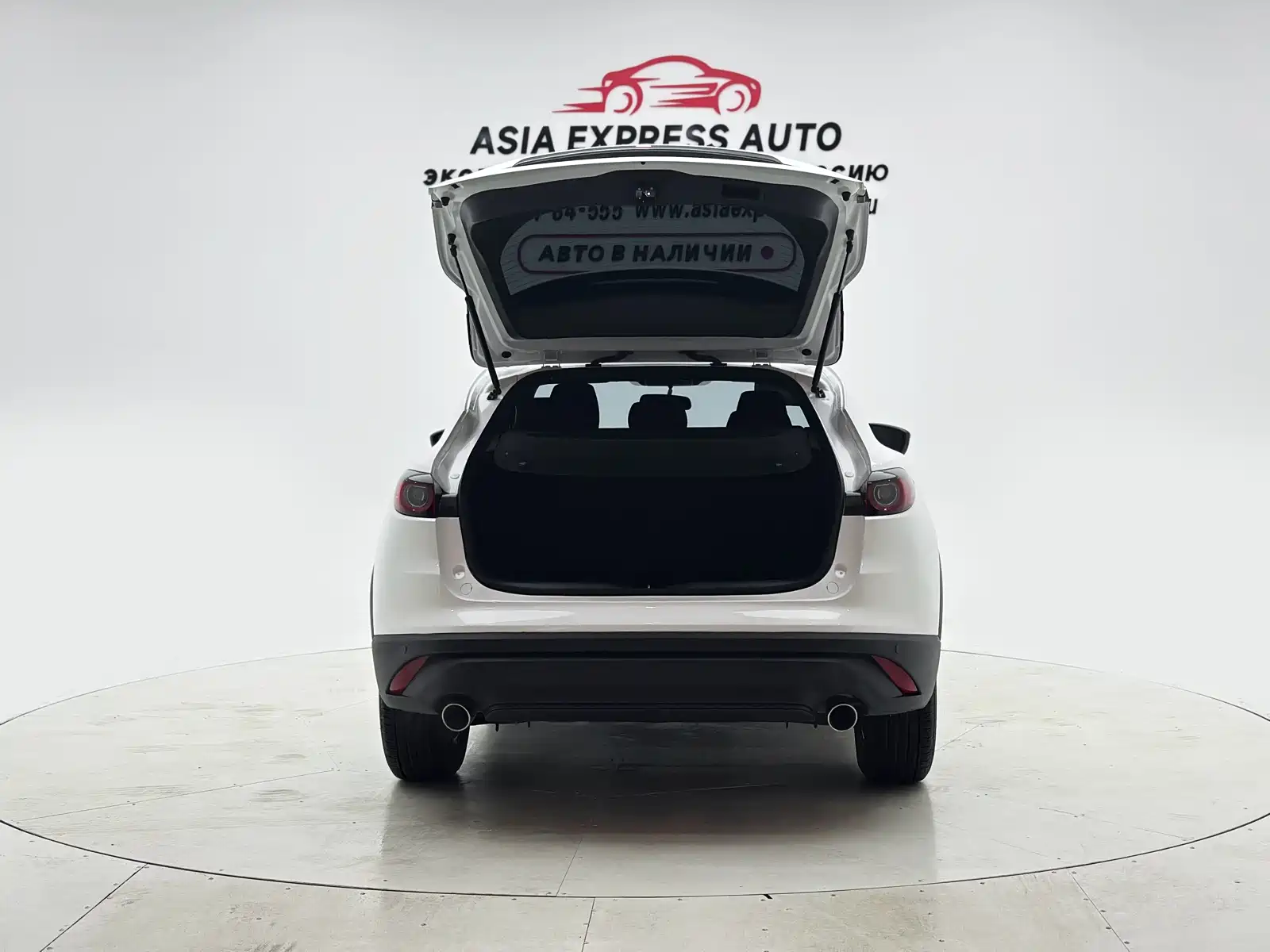 Фото 8 - Mazda CX-4