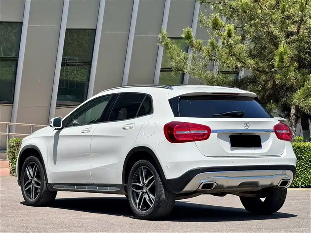 Mercedes-Benz GLA 2016 GLA 200 Fashion фото 10