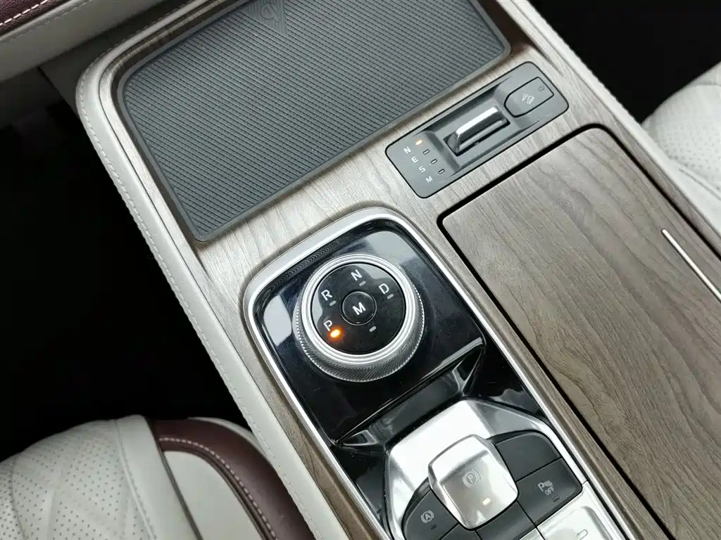 FORD LINGYU