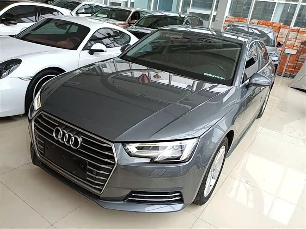 Audi A4L 2018 30th Anniversary 40 TFSI Progressive