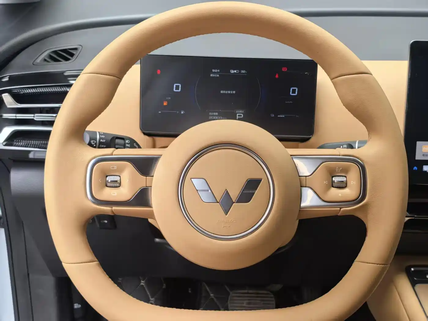 Wuling Motors Xingguang 730 New Energy 2025 2025 Model Plug-in Hybrid Base Version