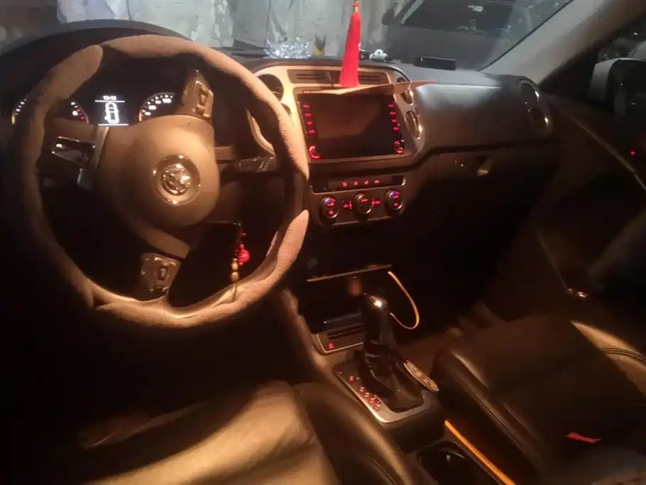 Volkswagen Tiguan 2013 1.8TSI Auto 4WD Luxury фото 12