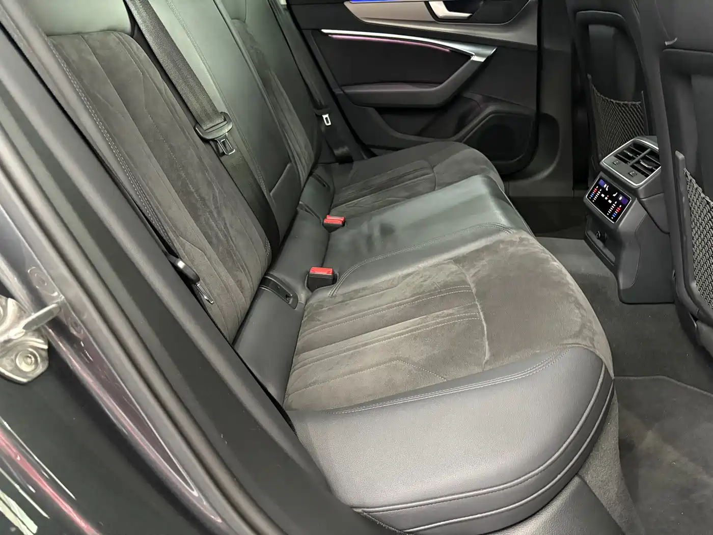 AUDI A6 (IMPORT)