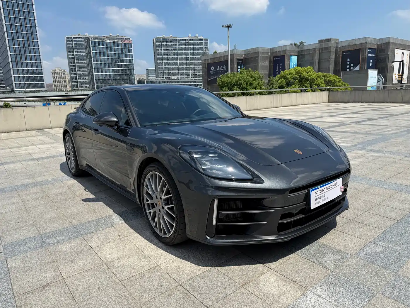 2026 Porsche Panamera