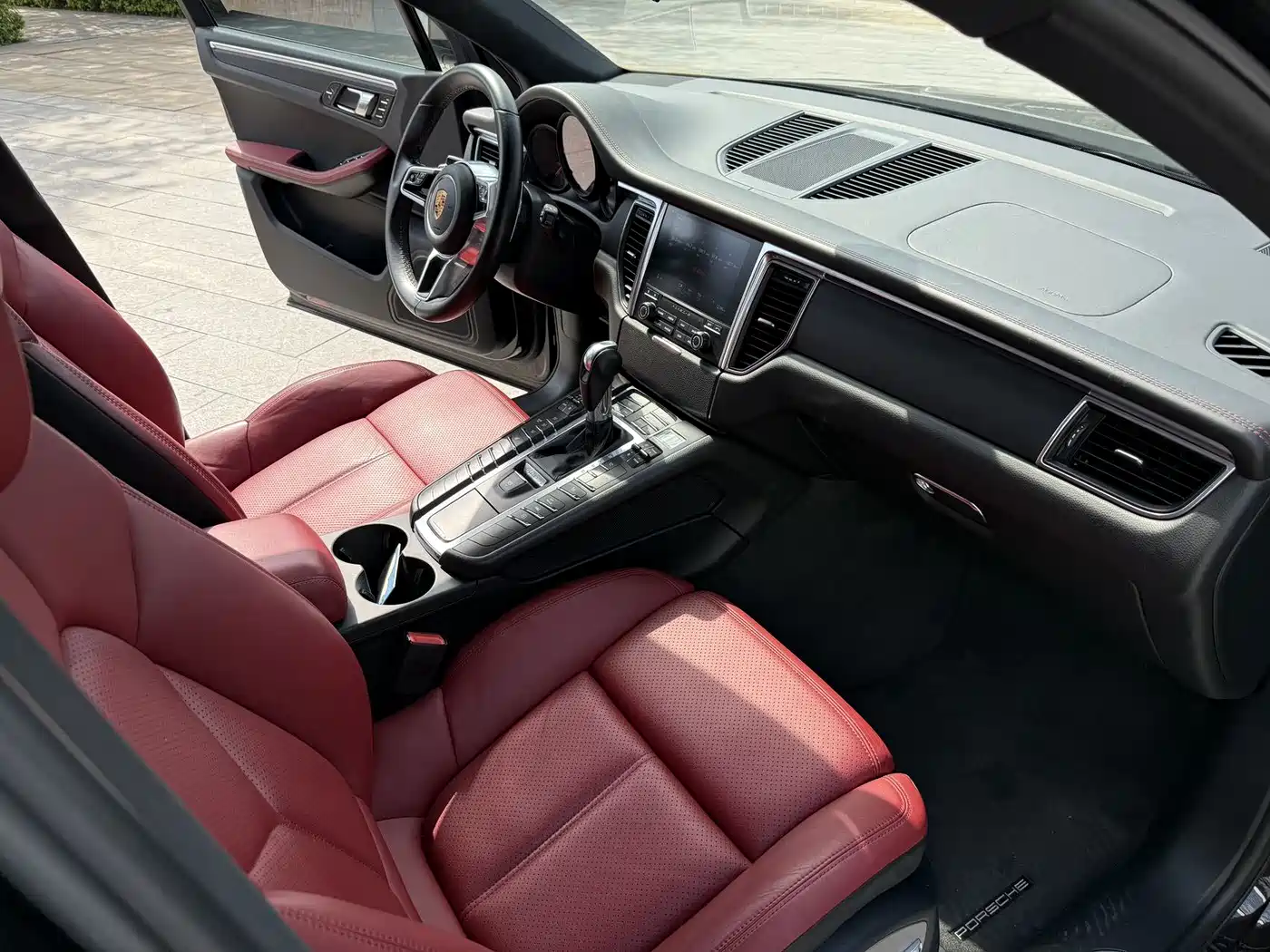 Porsche Macan 2017 Macan 2.0T фото 7
