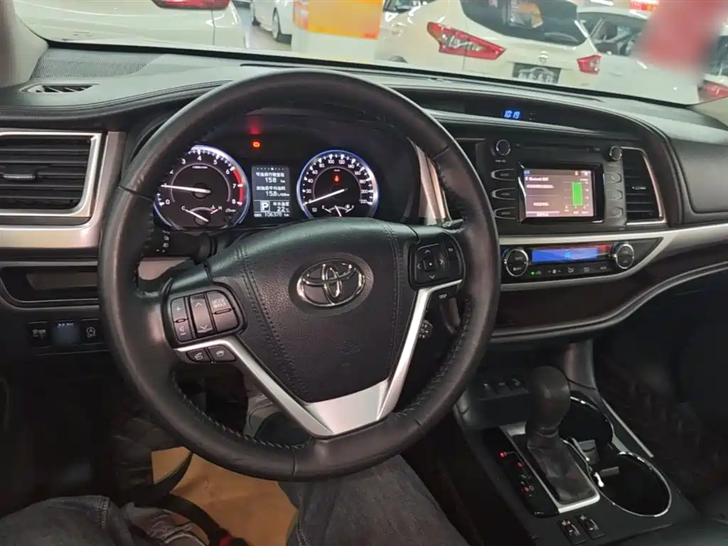 Toyota Highlander 2015 2.0T AWD Luxury Edition 7-seater фото 10