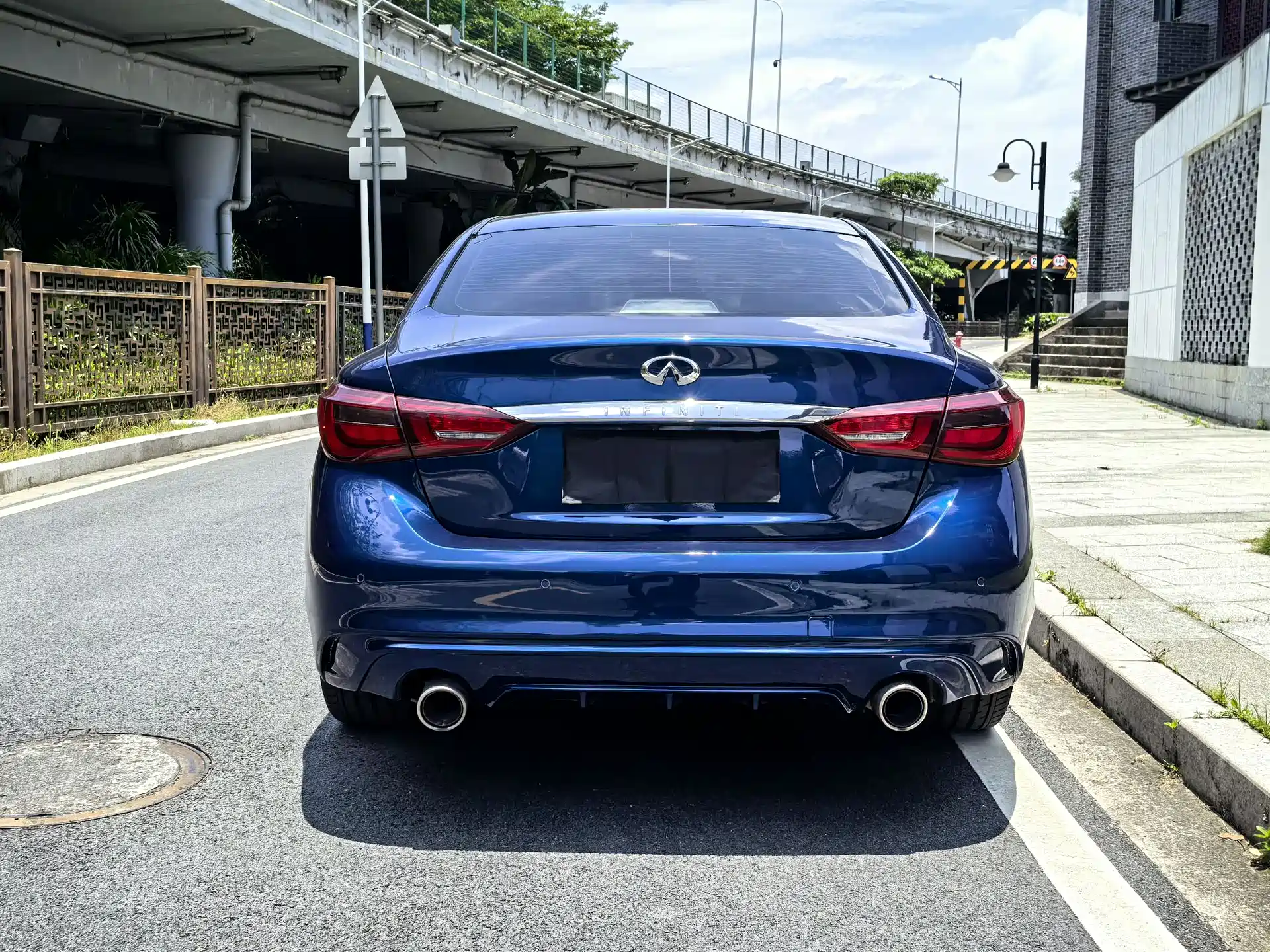 Фото 15 - Infiniti Q50L