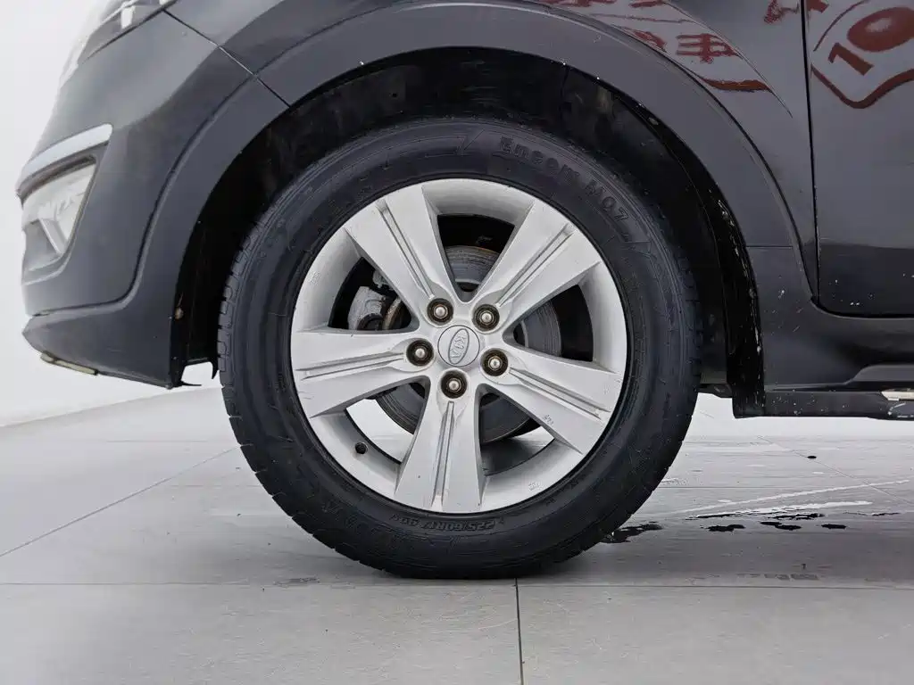 Фото 17 - Kia Sportage