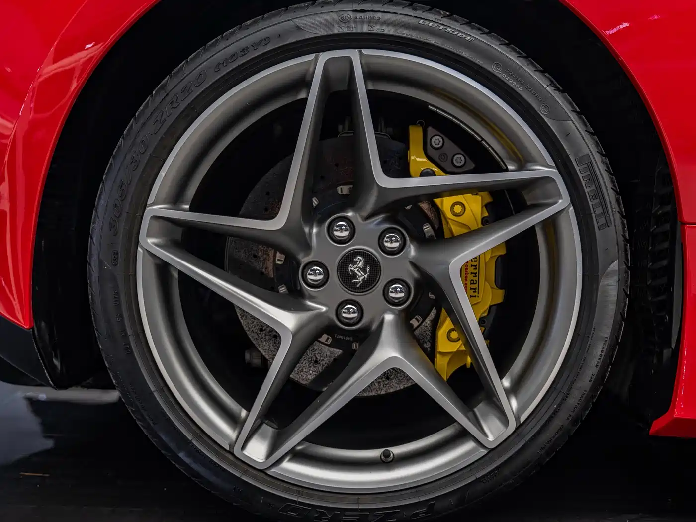 Ferrari F8 2021 2019 Tributo 3.9T V8