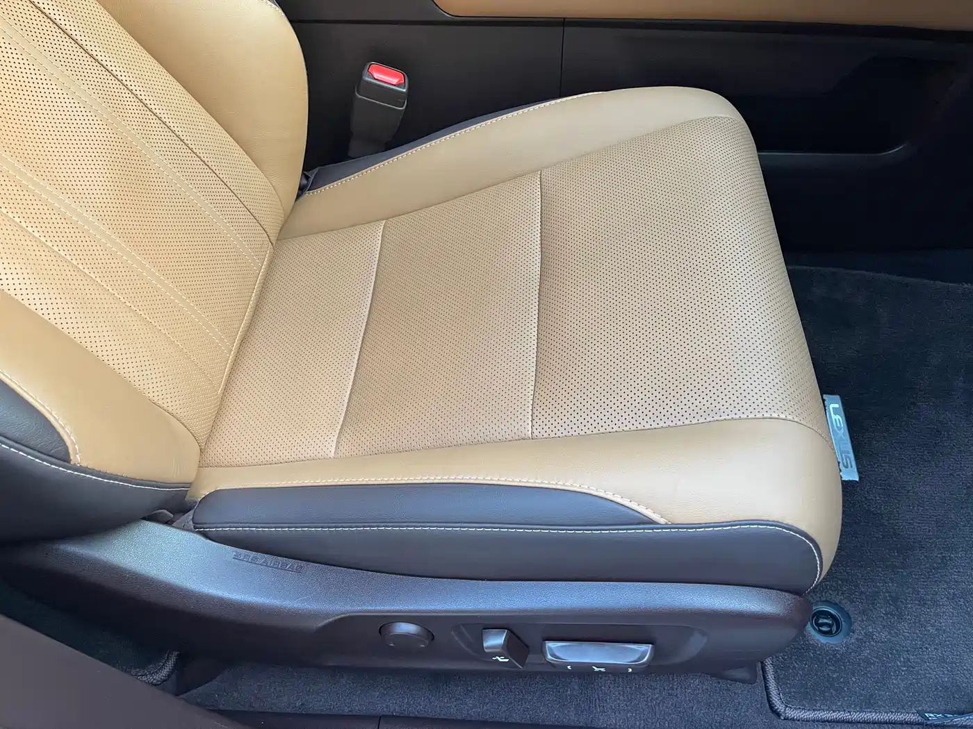 Lexus RX 2016 300 4WD Elegance Edition (China V) фото 23