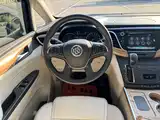 Фото 14 - Buick GL8