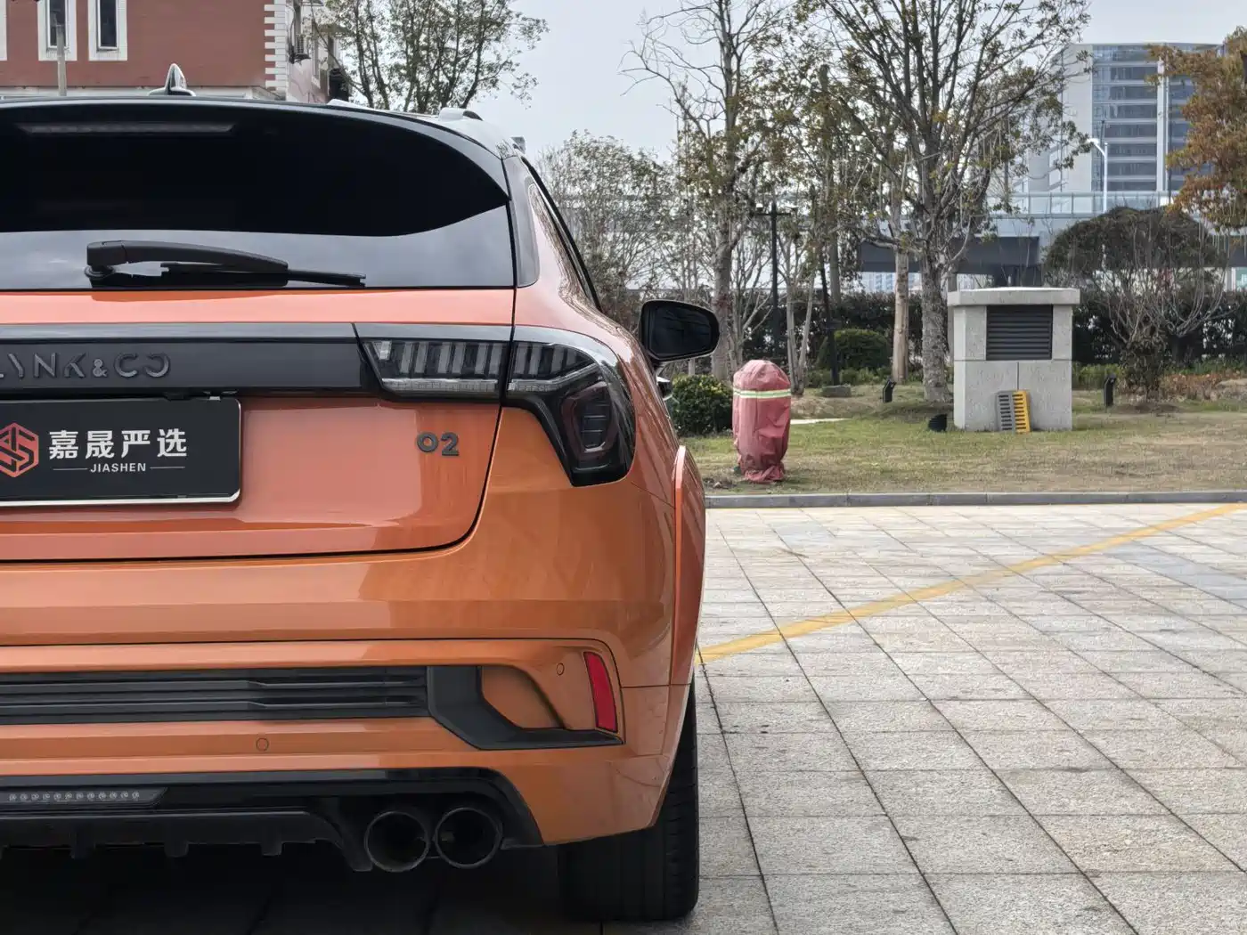 LYNK & CO. 02 HATCHBACK