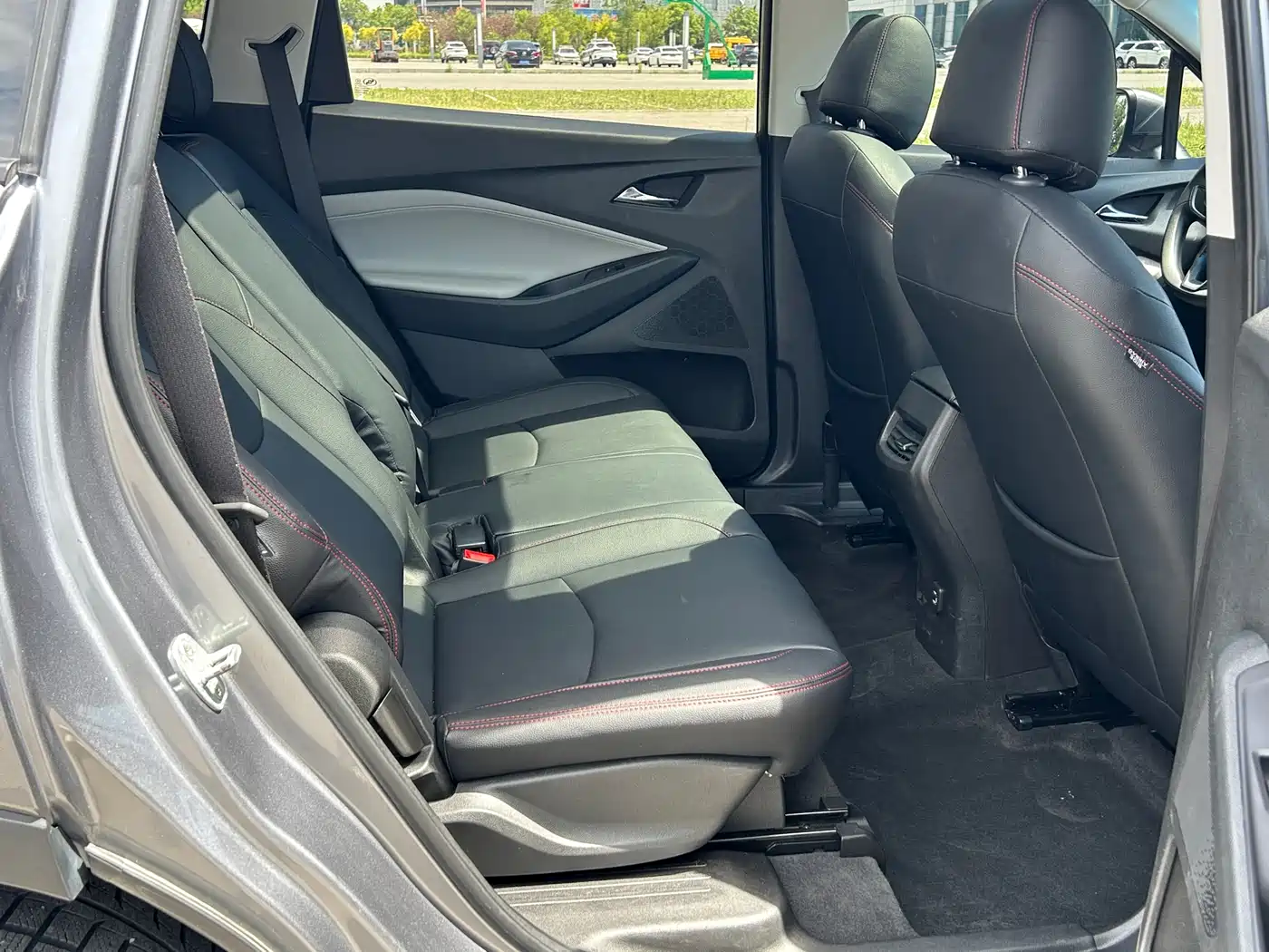 Chevrolet Volando 2020 Mild Hybrid Redline 530T Automatic Premium Edition (5+2 seater) фото 10