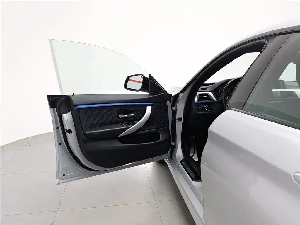 BMW 4 Series 2017 425i Gran Coupe Leading M Sport Package фото 8