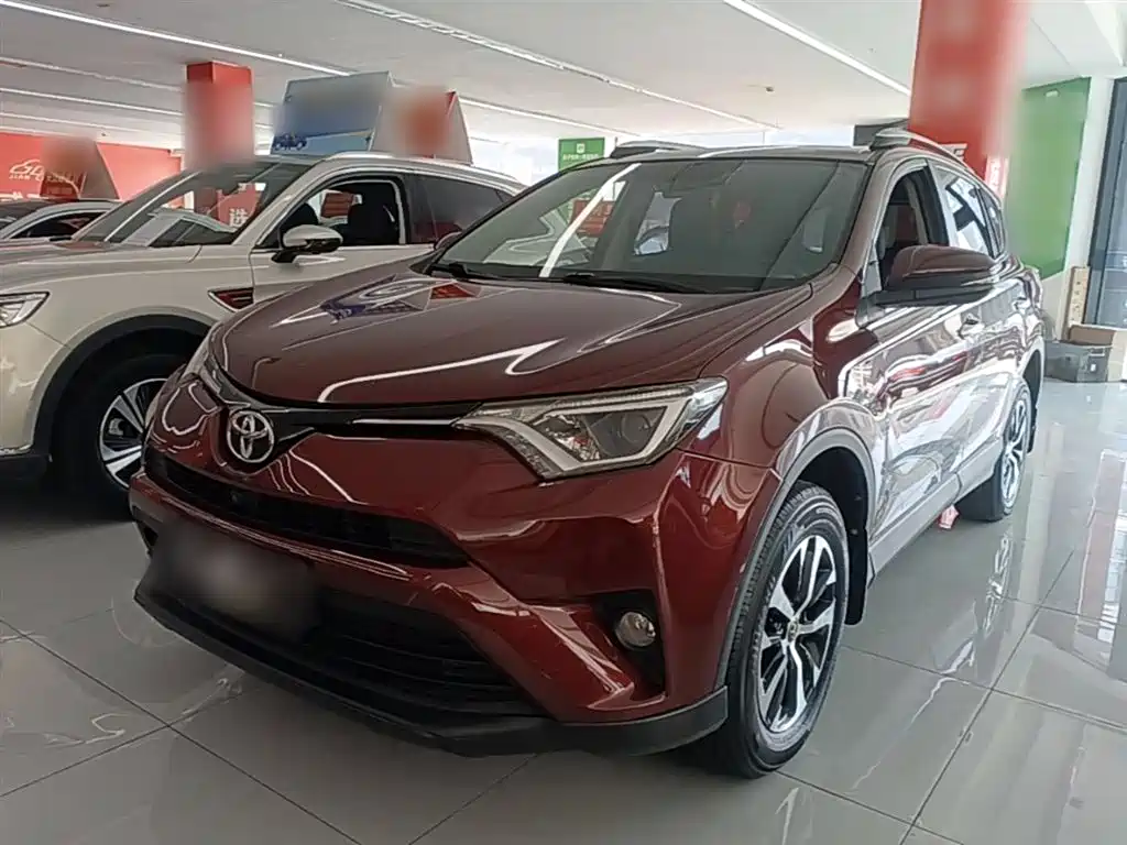 Toyota RAV4 Rongfang 2016 2.0L CVT 2WD Trend (China V) фото 2