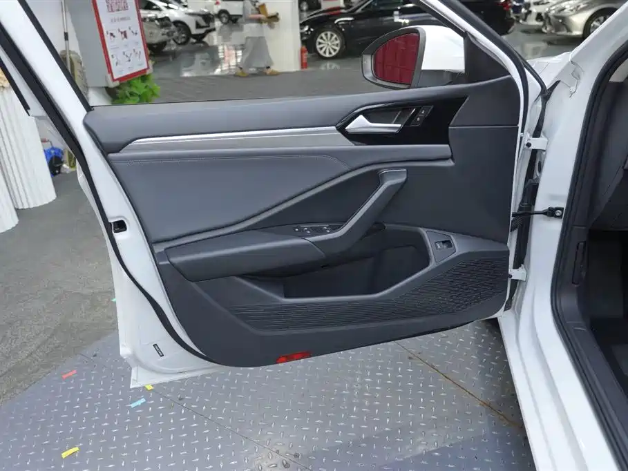 Volkswagen Sagitar 2020 280TSI DSG Comfort China VI фото 16